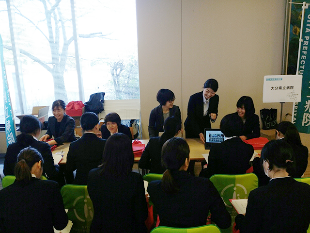 写真：説明会の様子